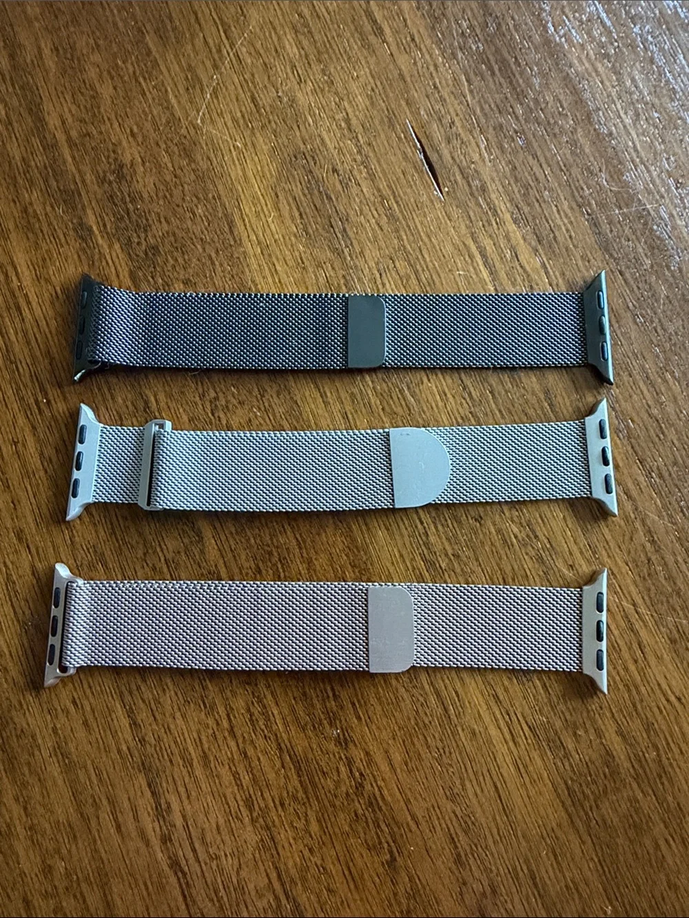 EUC Apple Milanese Mesh Watch Band Gunmetal; 2 generic bands in natural &  gold